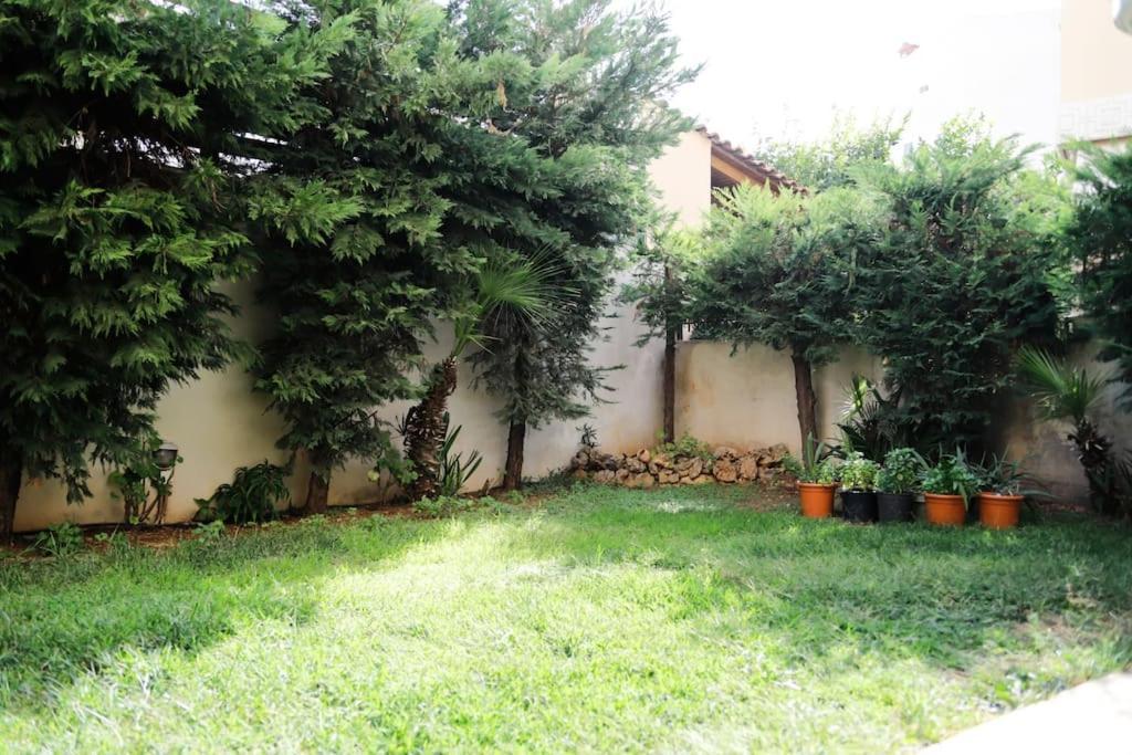 Cozy Apartment Near Airport Koropíon Exterior foto